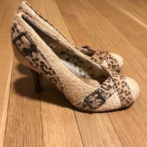 Naughty Monkey pumps